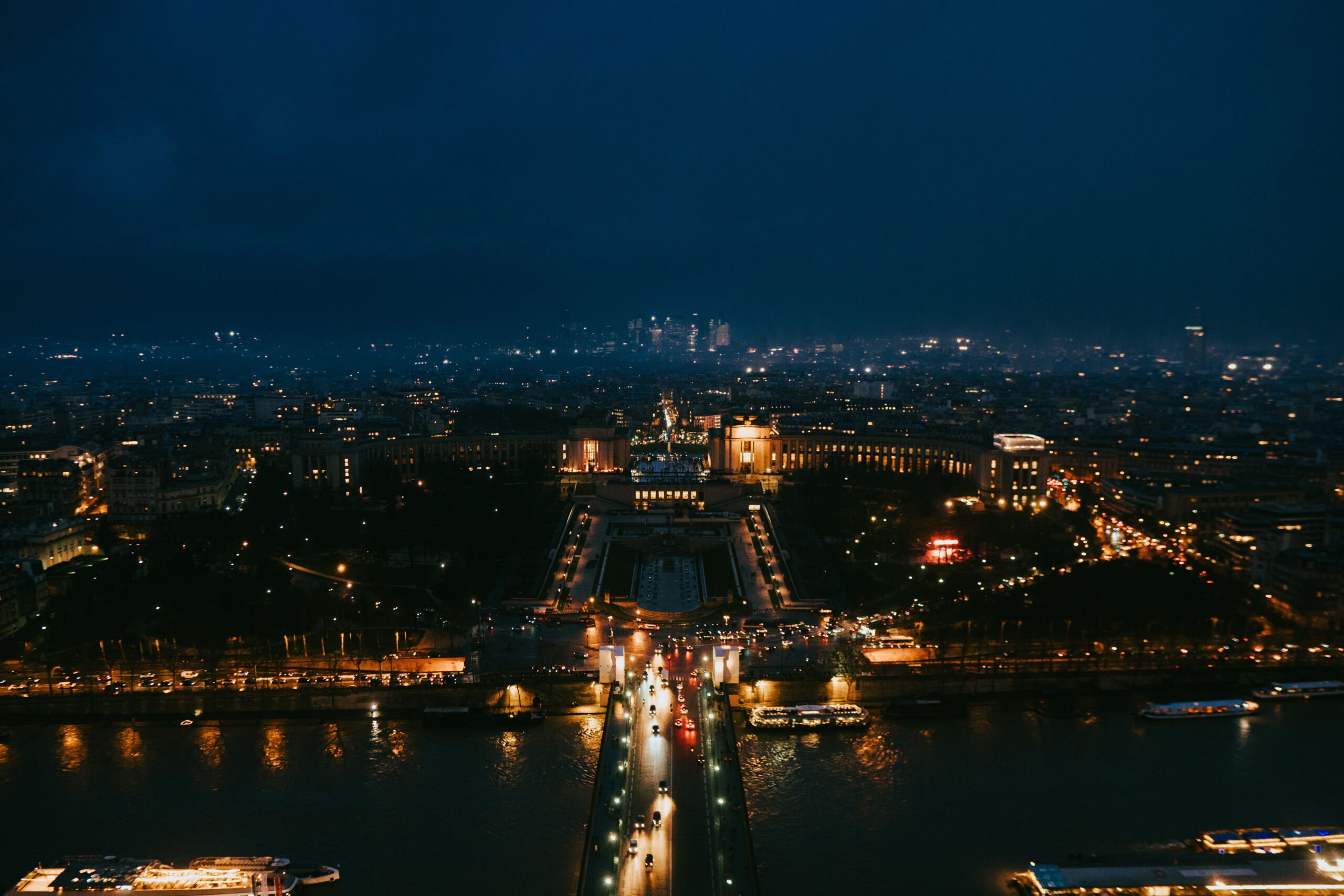 Stedentrip in Parijs: Ontdek de Mooiste Bezienswaardigheden en Lees onze 4 Beste Tips 🇫🇷
